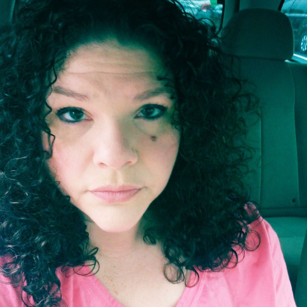 Meet your Posher, Zoraida